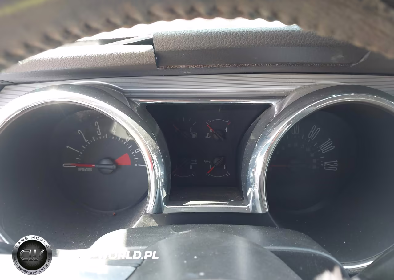 2007 Ford Mustang Deluxe-Premium VIN:1ZVFT80N975256028 - 7