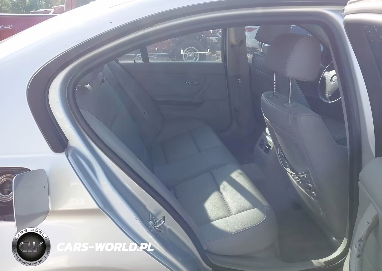 2009 BMW 3 Series 328I VIN:WBAPH77599NM30835 - 8