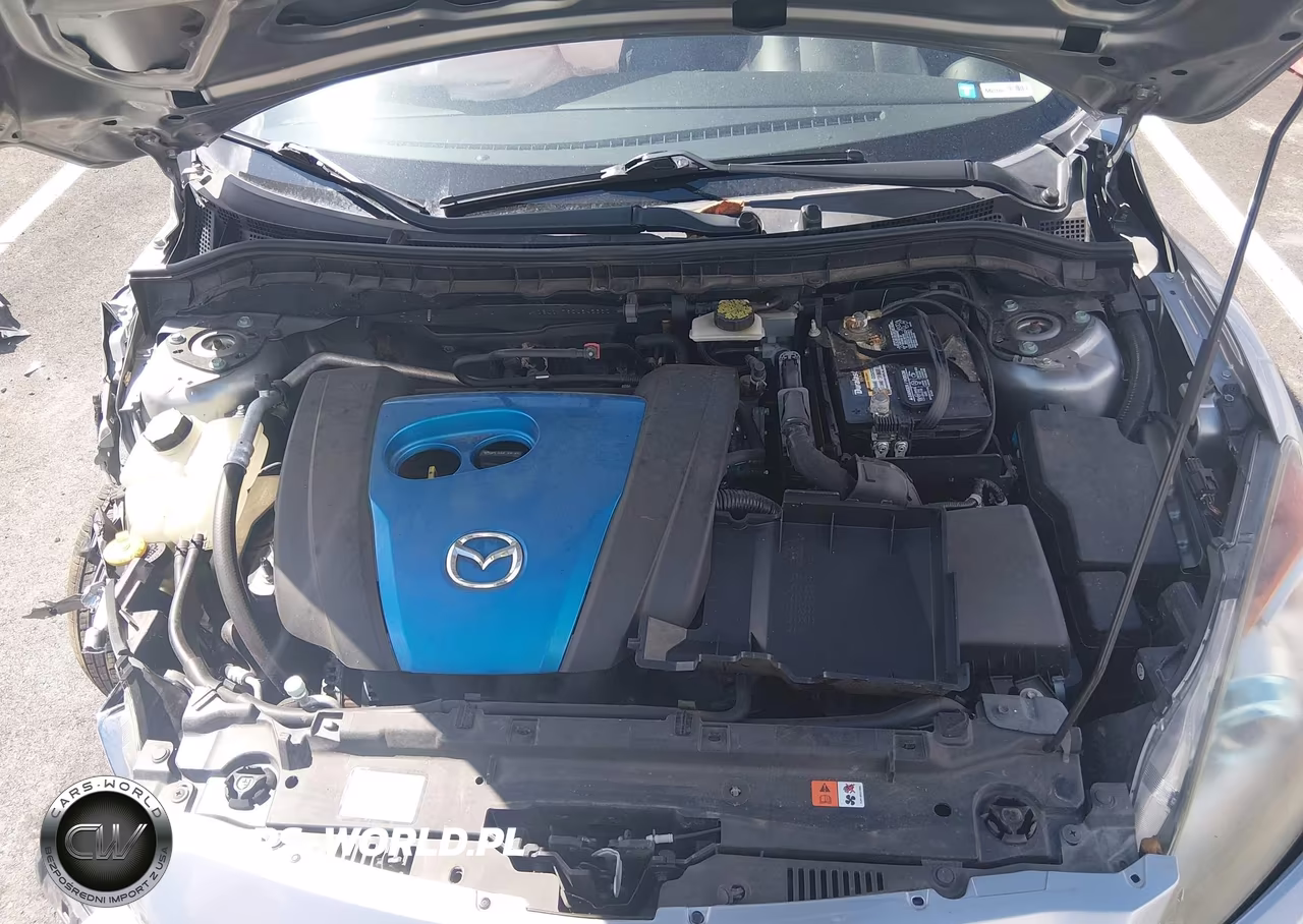 2012 Mazda Mazda3 I Touring VIN:JM1BL1V76C1645360 - 10
