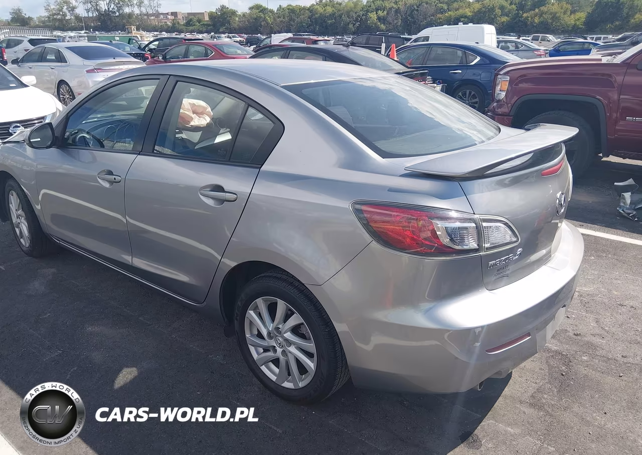 2012 Mazda Mazda3 I Touring VIN:JM1BL1V76C1645360 - 3