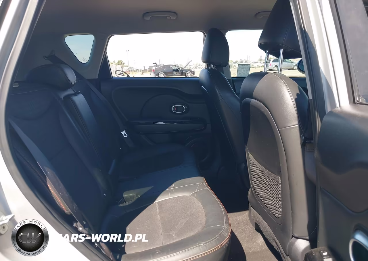 2018 Kia Soul ! VIN:KNDJX3AA9J7535667 - 8