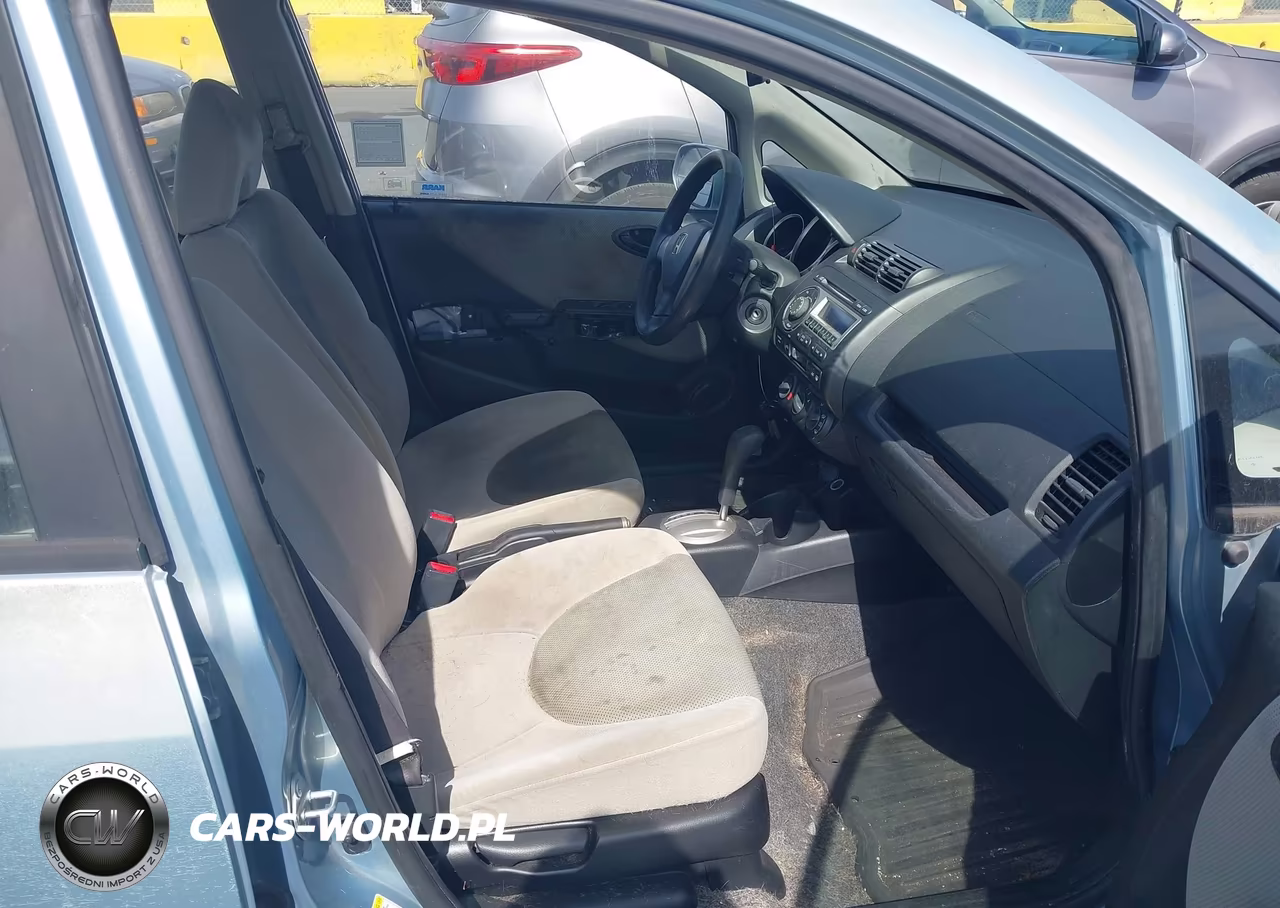 2007 Honda Fit VIN:JHMGD38427S040198 - 5