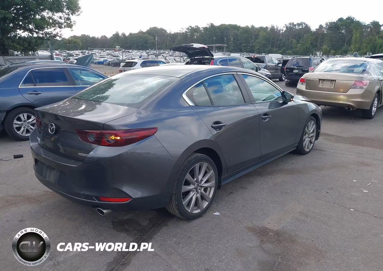 2021 Mazda Mazda3 Select VIN:3MZBPBBM3MM208003 - 4