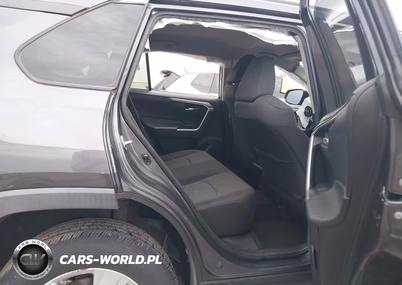 2021 Toyota Rav4 Xle VIN:2T3W1RFV2MW121547 - 8