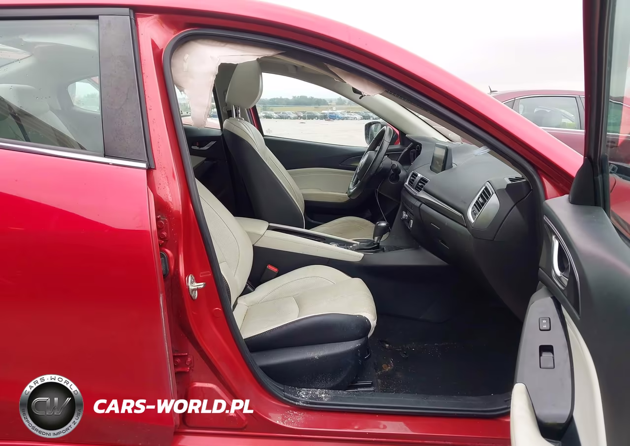 2018 Mazda Mazda3 Grand Touring VIN:3MZBN1W39JM166479 - 5