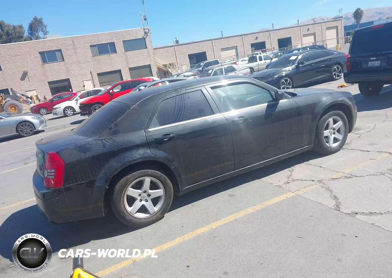 2008 Chrysler 300 Lx VIN:2C3KA43R28H102922 - 2