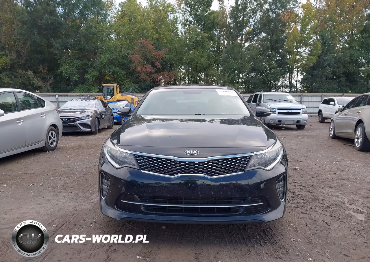 2018 Kia Optima S VIN:5XXGT4L38JG213541 - 12