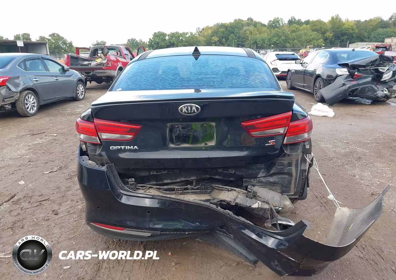 2018 Kia Optima S VIN:5XXGT4L38JG213541 - 16
