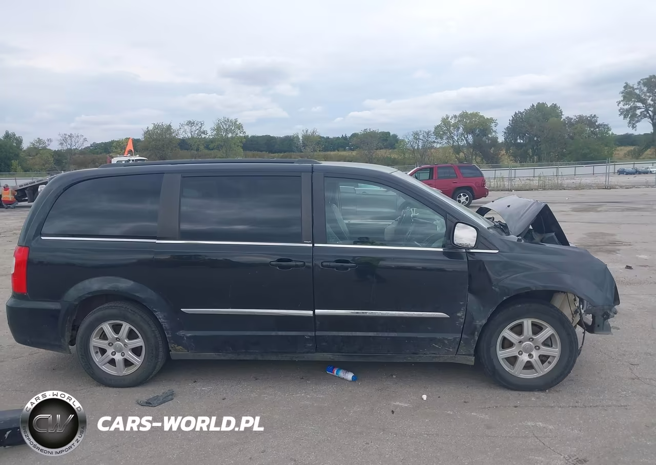 2012 Chrysler Town & Country Touring VIN:2C4RC1BG5CR382955 - 13