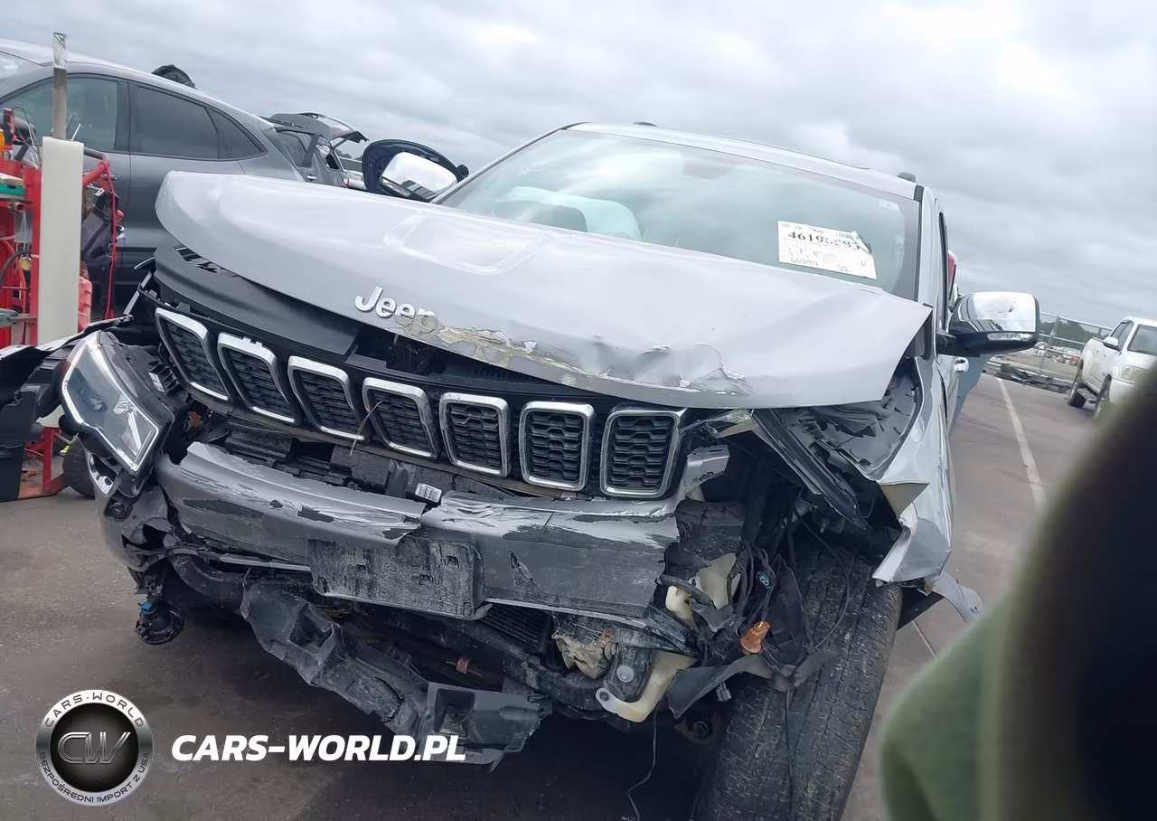 2020 Jeep Grand Cherokee Limited 4X4 VIN:1C4RJFBG0LC419390 - 12