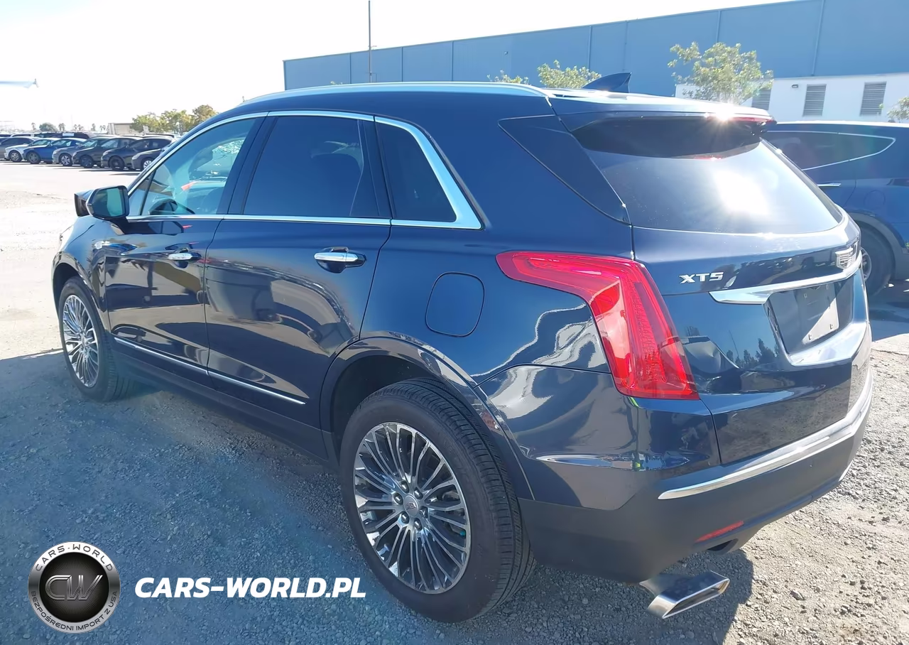 2018 Cadillac Xt5 Luxury VIN:1GYKNCRS4JZ137806 - 3