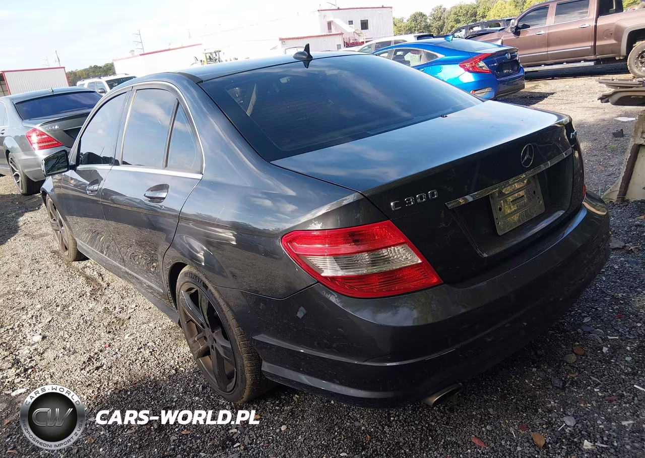 2010 Mercedes-Benz C 300 Luxury 4Matic-Sport 4Matic VIN:WDDGF8BB1AF476241 - 3