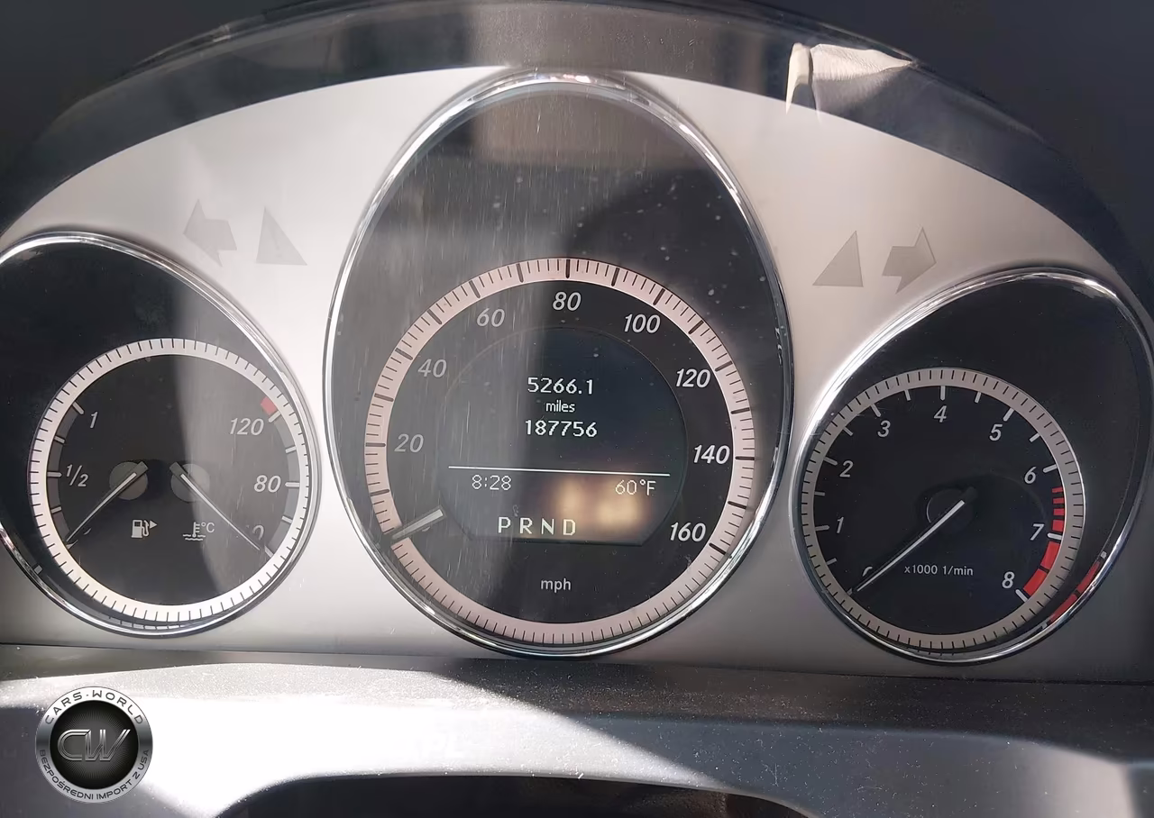 2010 Mercedes-Benz C 300 Luxury 4Matic-Sport 4Matic VIN:WDDGF8BB1AF476241 - 7