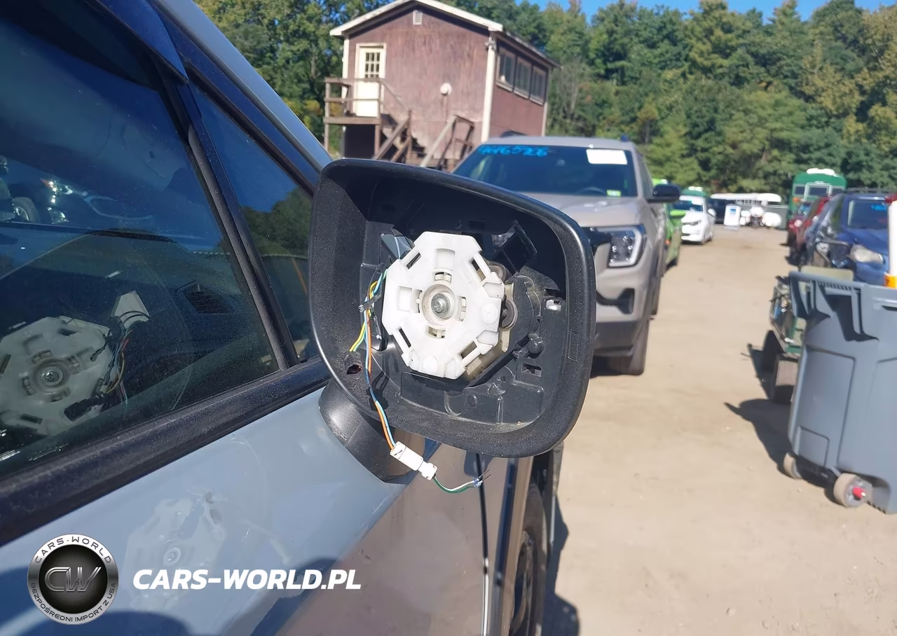 2023 Subaru Crosstrek Premium VIN:JF2GTACC0PG254537 - 19