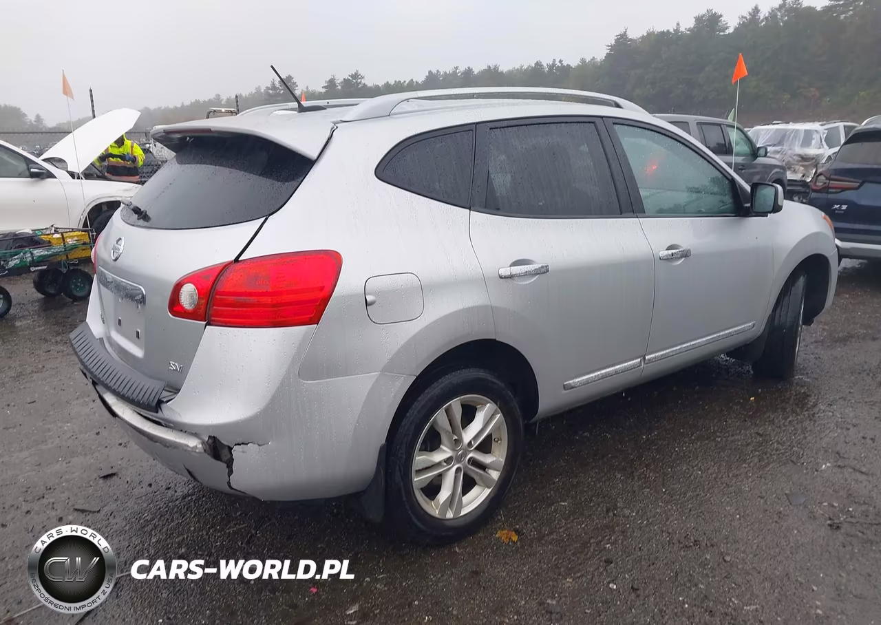 2013 Nissan Rogue Sv VIN:JN8AS5MT0DW504152 - 4