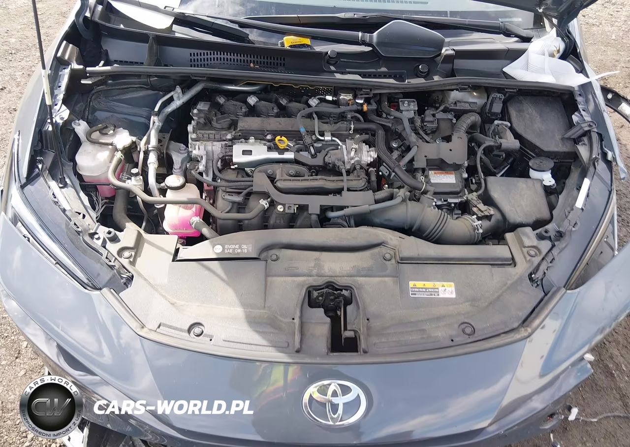 2024 Toyota Prius Le VIN:JTDACAAUXR3027477 - 10