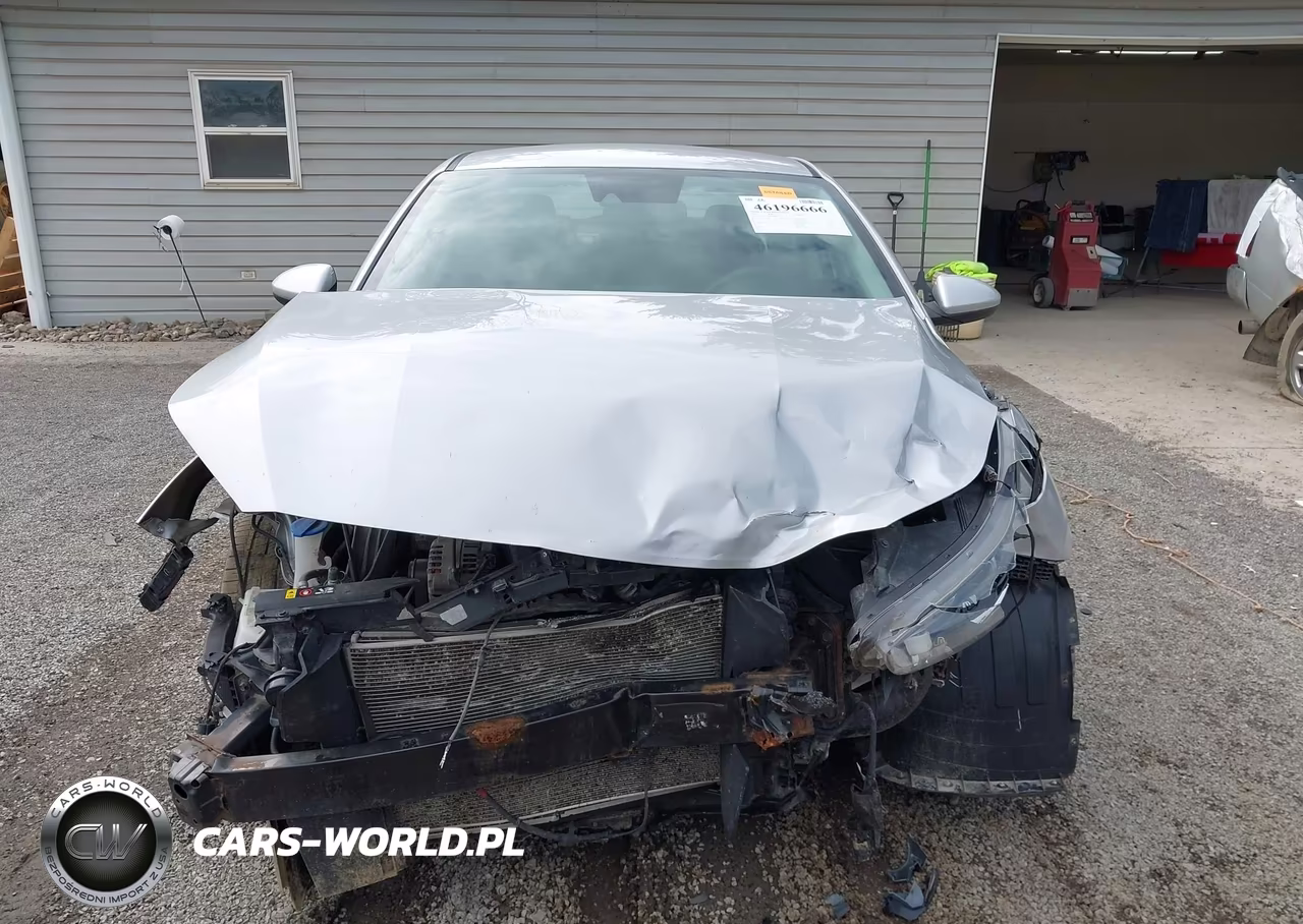 2019 Kia Forte Lxs VIN:3KPF24AD5KE006884 - 13
