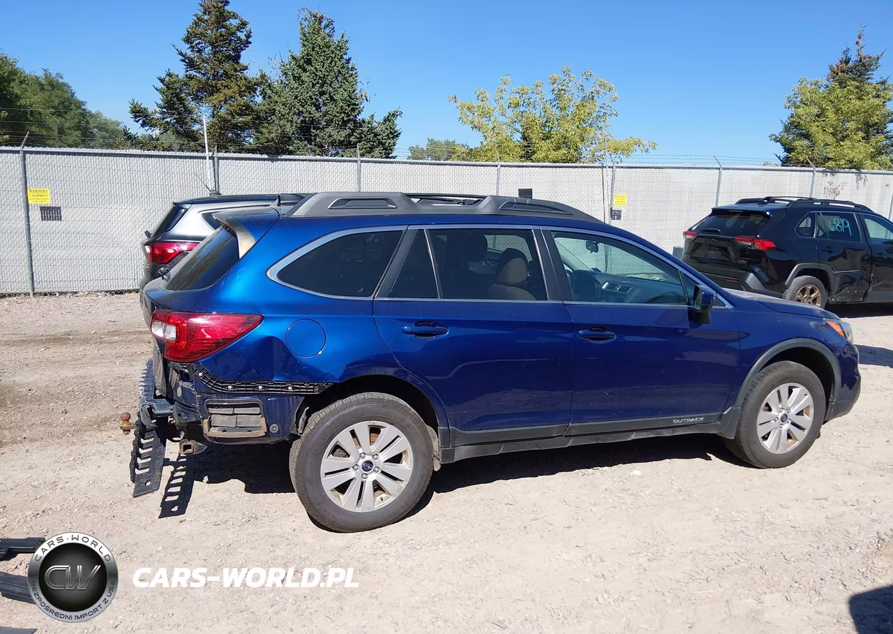 2016 Subaru Outback 2.5I Premium VIN:4S4BSACC1G3332144 - 14