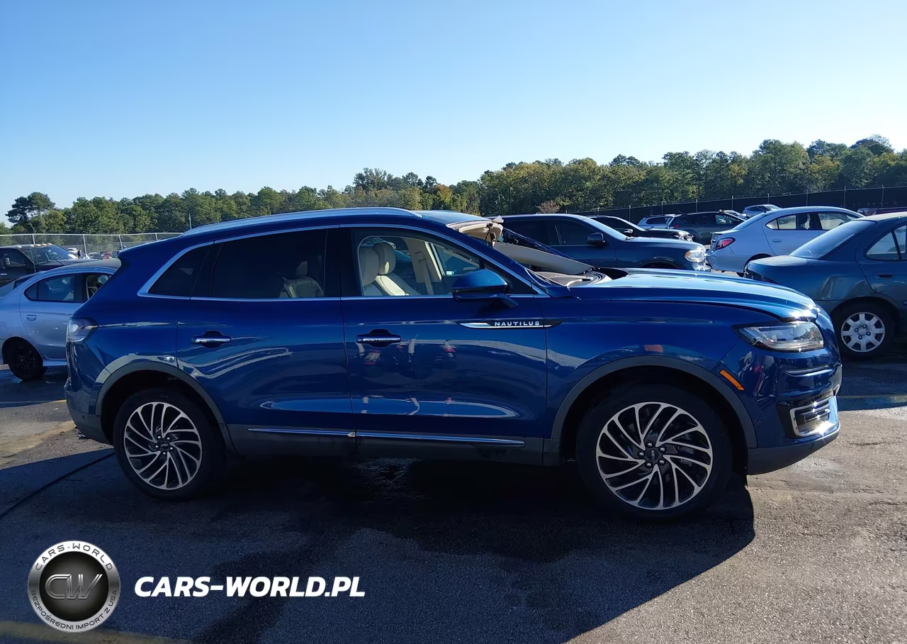 2020 Lincoln Nautilus Reserve VIN:2LMPJ8K96LBL05916 - 13