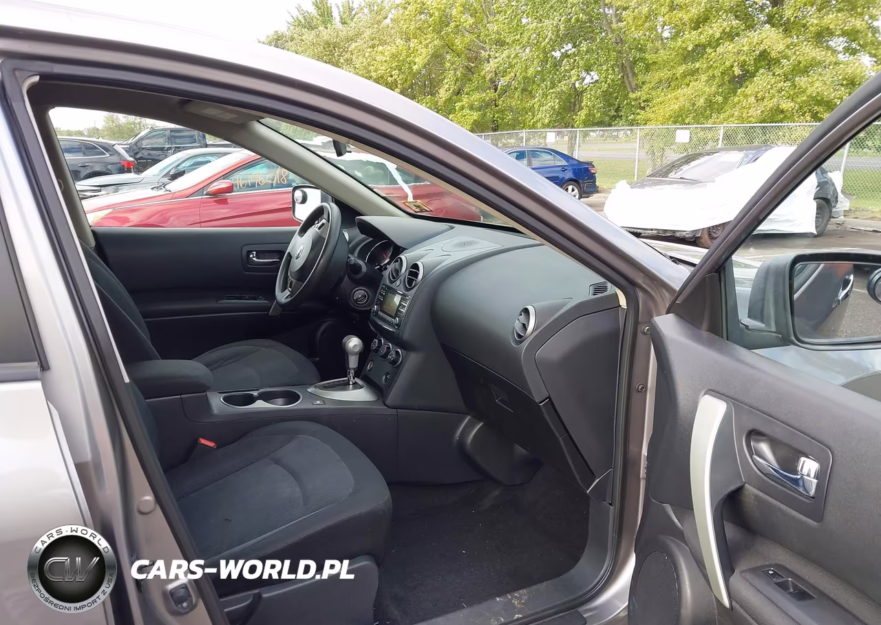 2012 Nissan Rogue S VIN:JN8AS5MV1CW704960 - 5