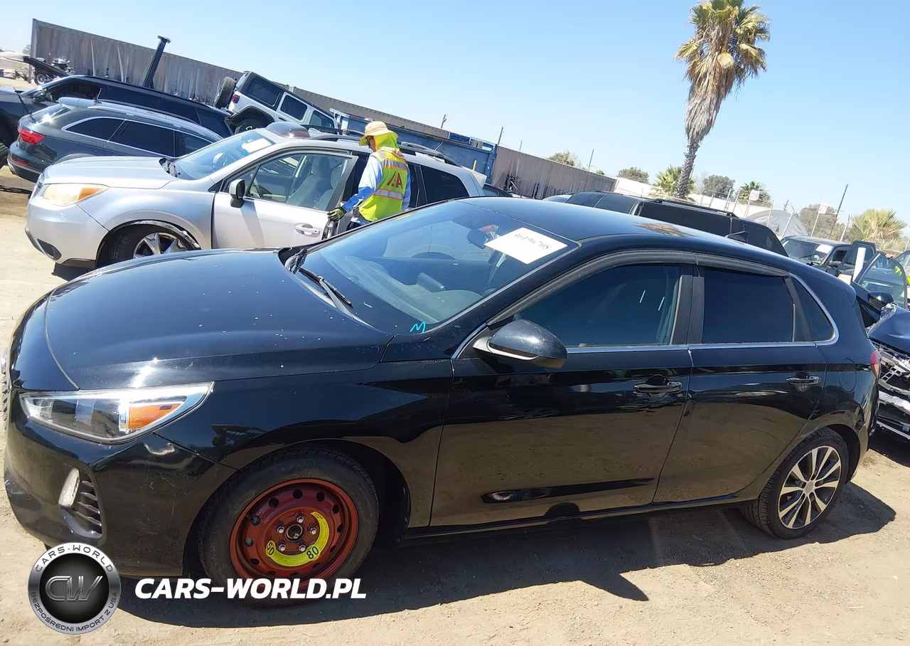 2018 Hyundai Elantra Gt VIN:KMHH35LE2JU069972 - 14