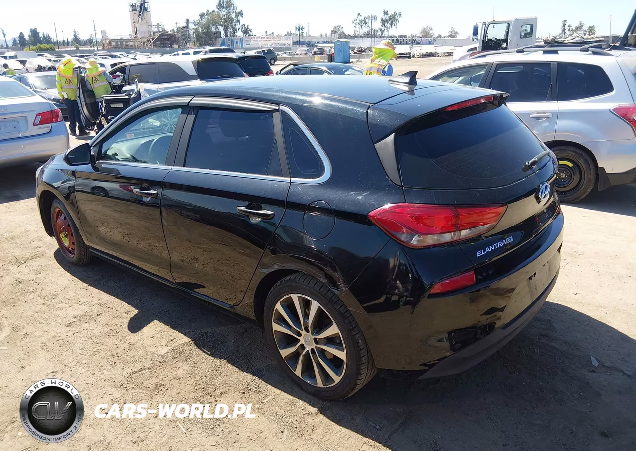 2018 Hyundai Elantra Gt VIN:KMHH35LE2JU069972 - 3
