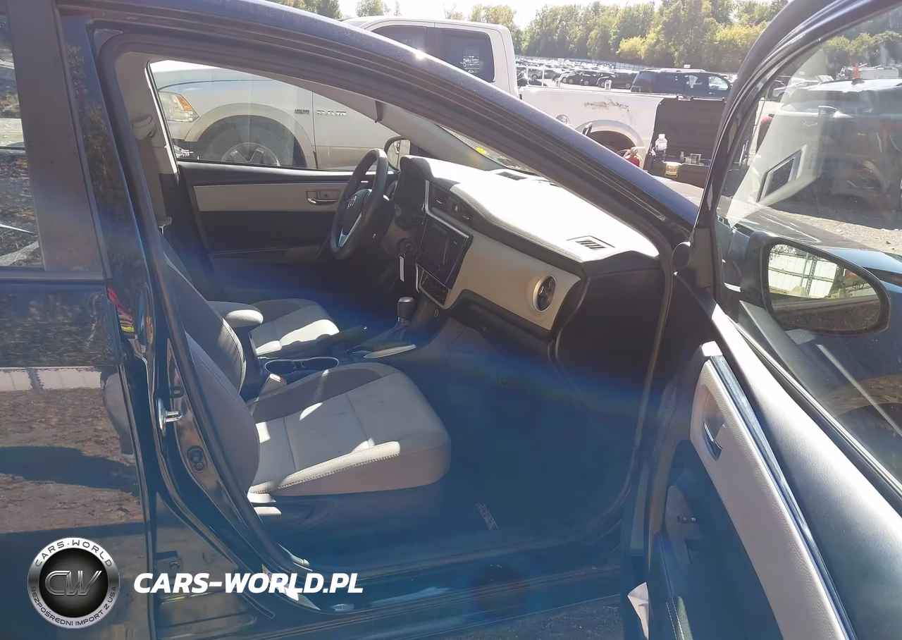 2017 Toyota Corolla Le VIN:2T1BURHE6HC834745 - 5