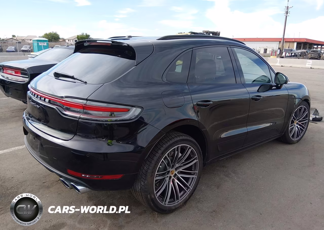 2021 Porsche Macan Turbo VIN:WP1AF2A59MLB60423 - 4