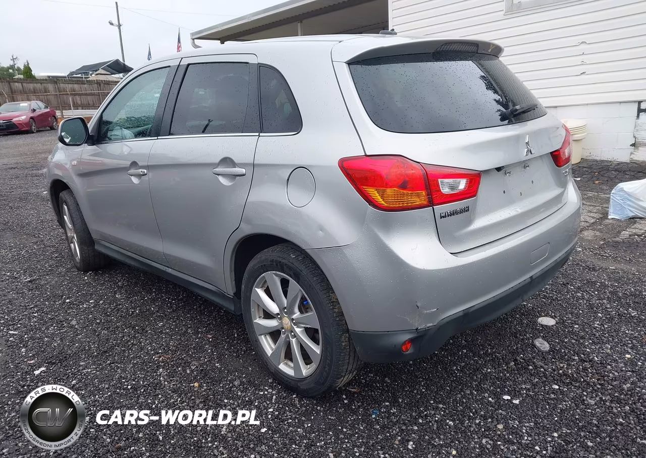2015 Mitsubishi Outlander Sport Se VIN:4A4AR4AU2FE033301 - 3