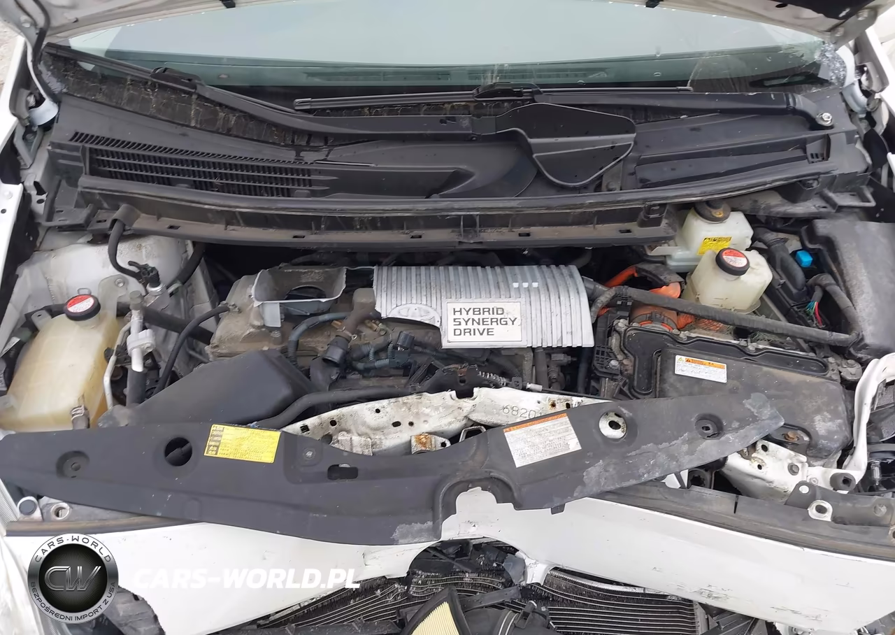 2015 Toyota Prius Two VIN:JTDKN3DU6F1924695 - 10