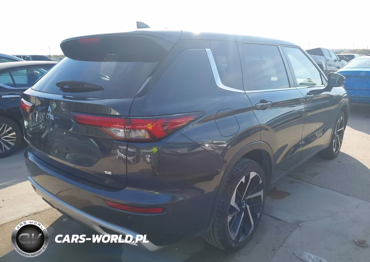 2024 Mitsubishi Outlander VIN:JA4J3VA84RZ069970 - 4