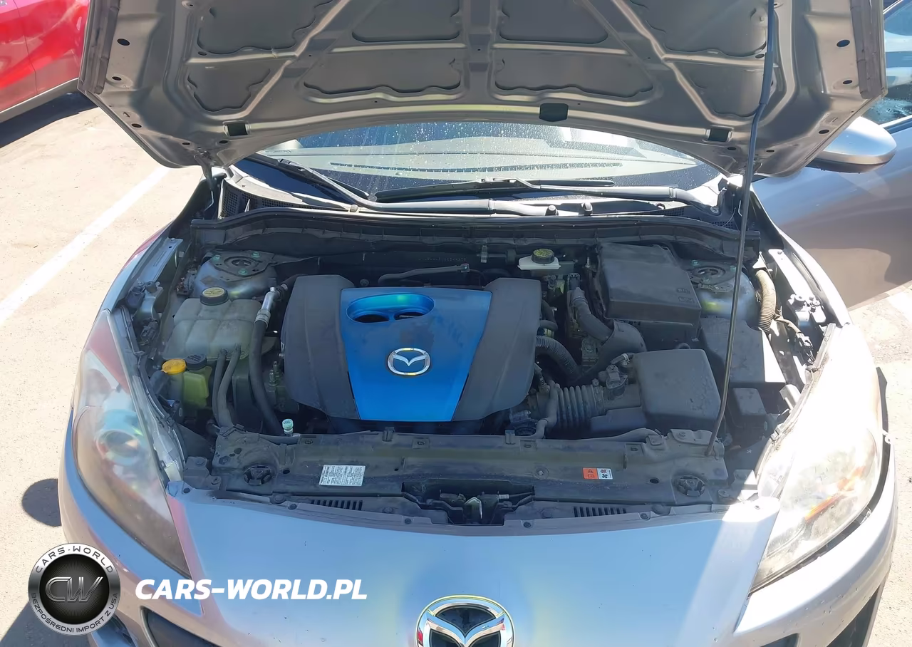 2012 Mazda Mazda3 I Touring VIN:JM1BL1L8XC1544978 - 10