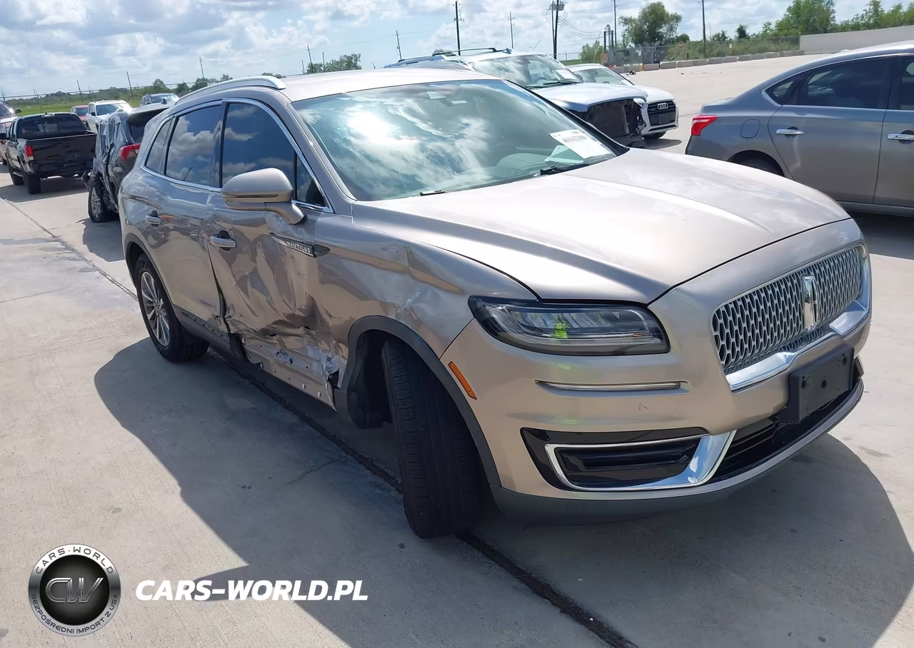2020 Lincoln Nautilus Standard