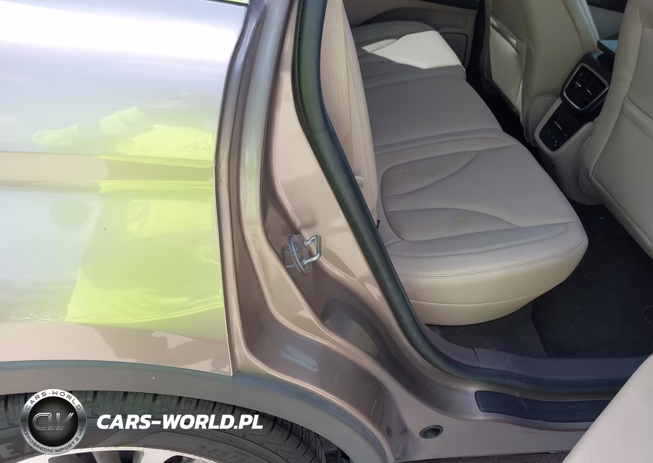 2020 Lincoln Nautilus Standard VIN:2LMPJ6J95LBL34474 - 8