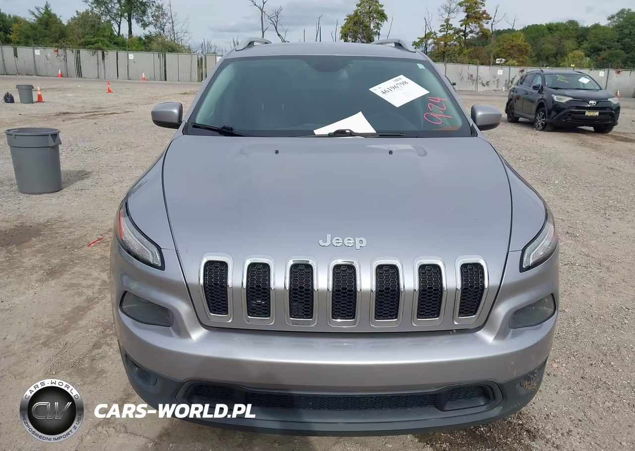 2018 Jeep Cherokee Latitude Fwd VIN:1C4PJLCB8JD509810 - 6