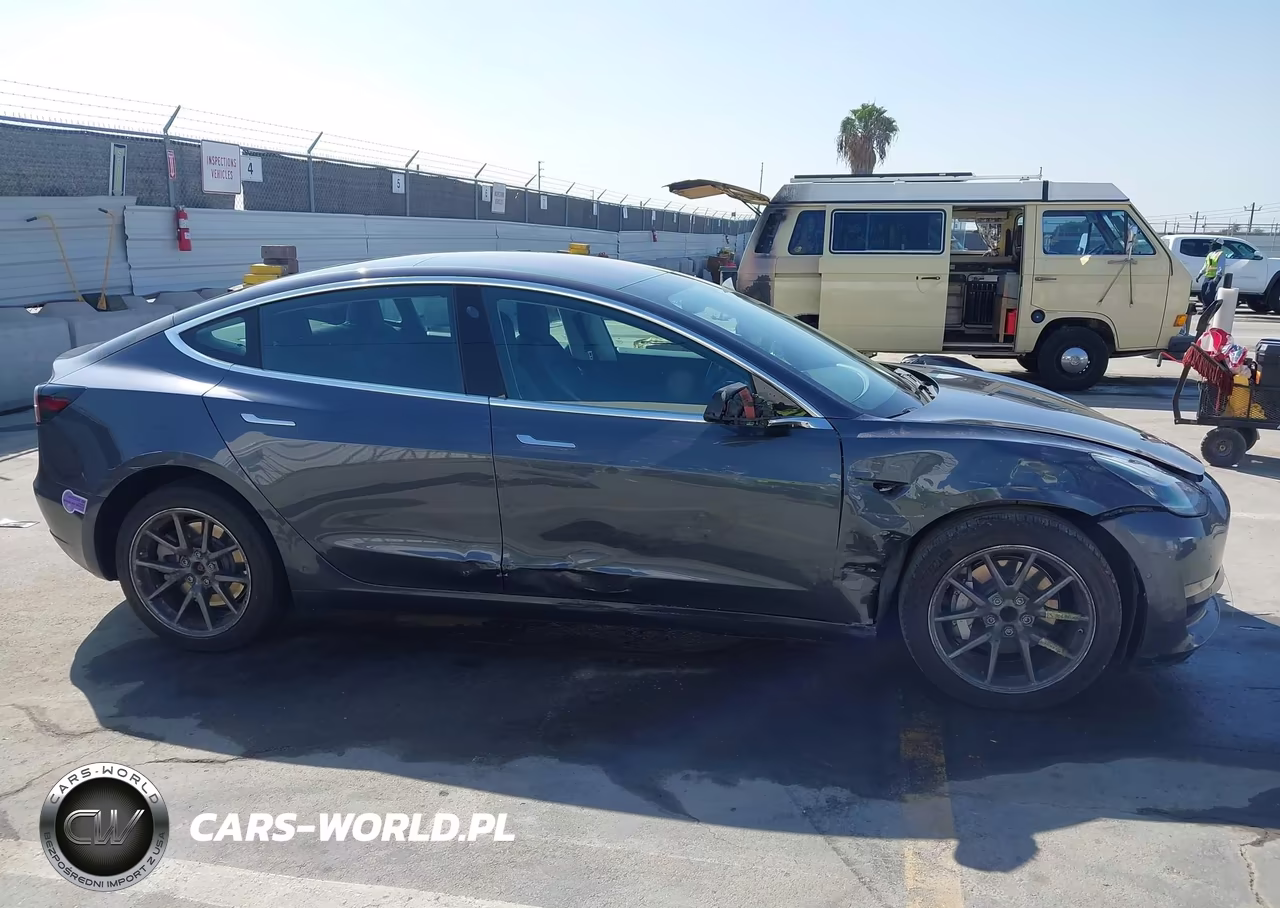2018 Tesla Modelo 3 Long Range-Mid Range VIN:5YJ3E1EA4JF158348 - 13