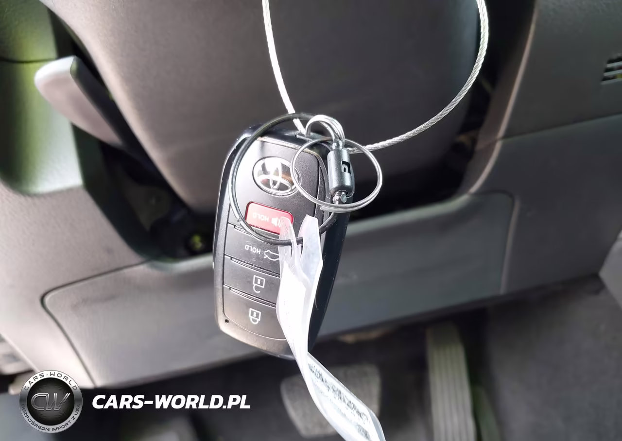 2026 Toyota Camry Le VIN:4T1DAACK6TU277424 - 11