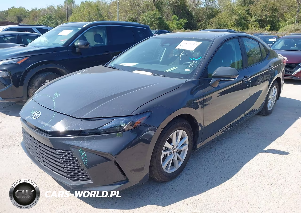 2026 Toyota Camry Le VIN:4T1DAACK6TU277424 - 2