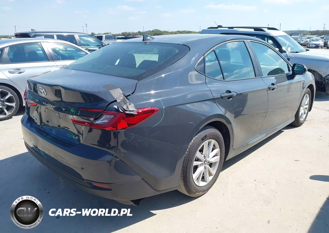 2026 Toyota Camry Le VIN:4T1DAACK6TU277424 - 4
