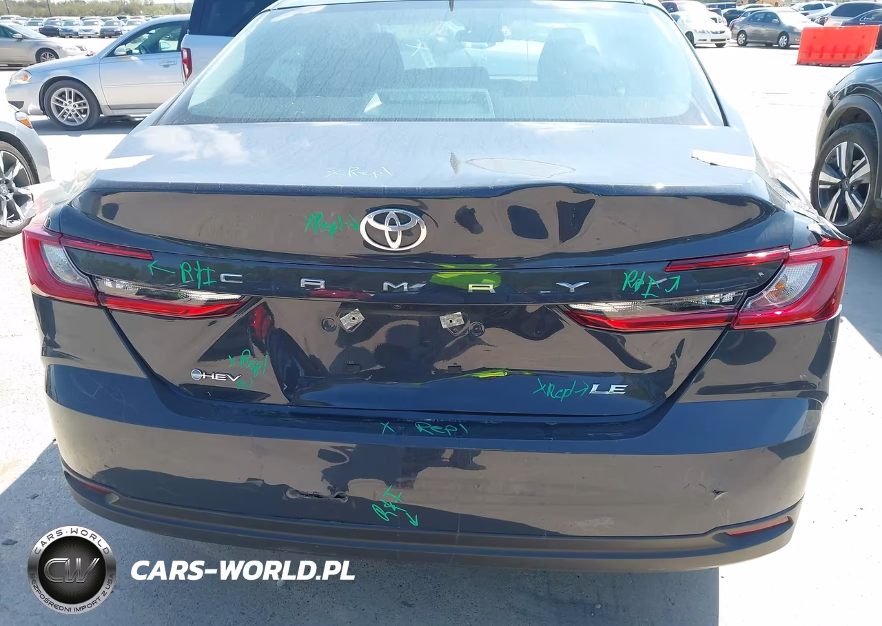 2026 Toyota Camry Le VIN:4T1DAACK6TU277424 - 6