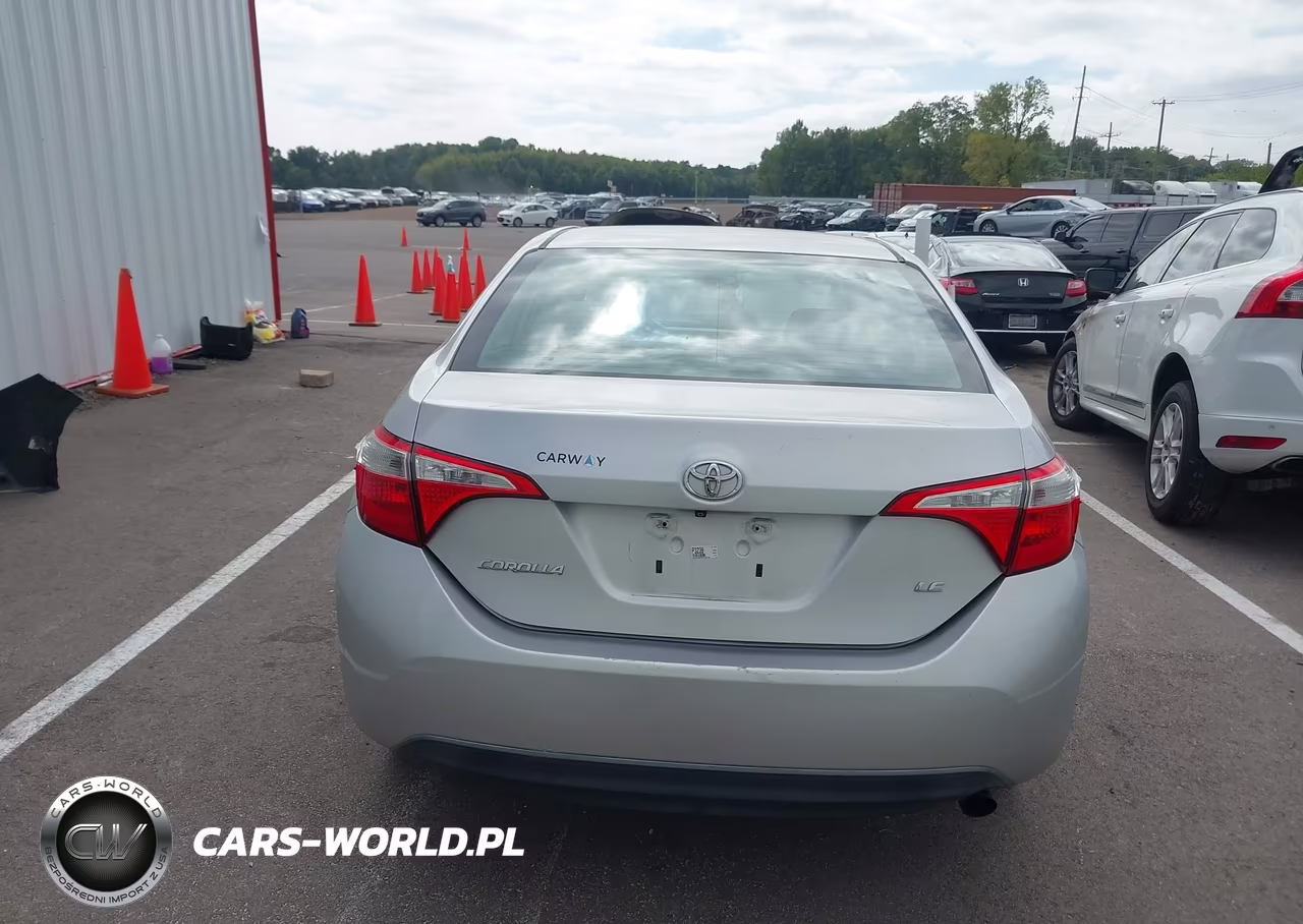 2014 Toyota Corolla Le VIN:5YFBURHE7EP124748 - 17