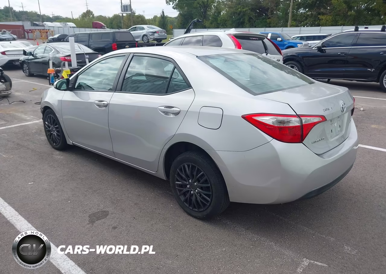 2014 Toyota Corolla Le VIN:5YFBURHE7EP124748 - 3