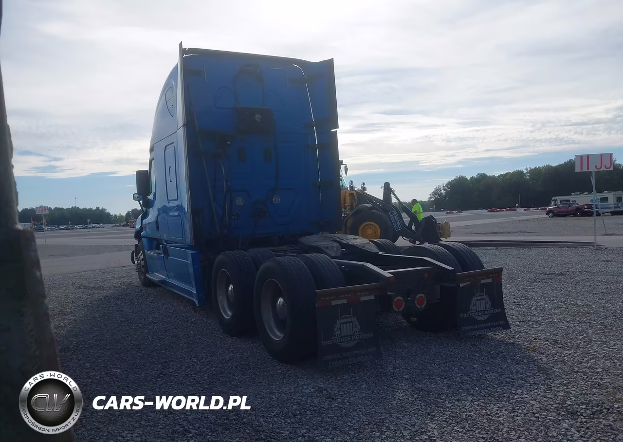 2017 Freightliner Cascadia 125 VIN:3AKJGLDR3HSHU0954 - 3