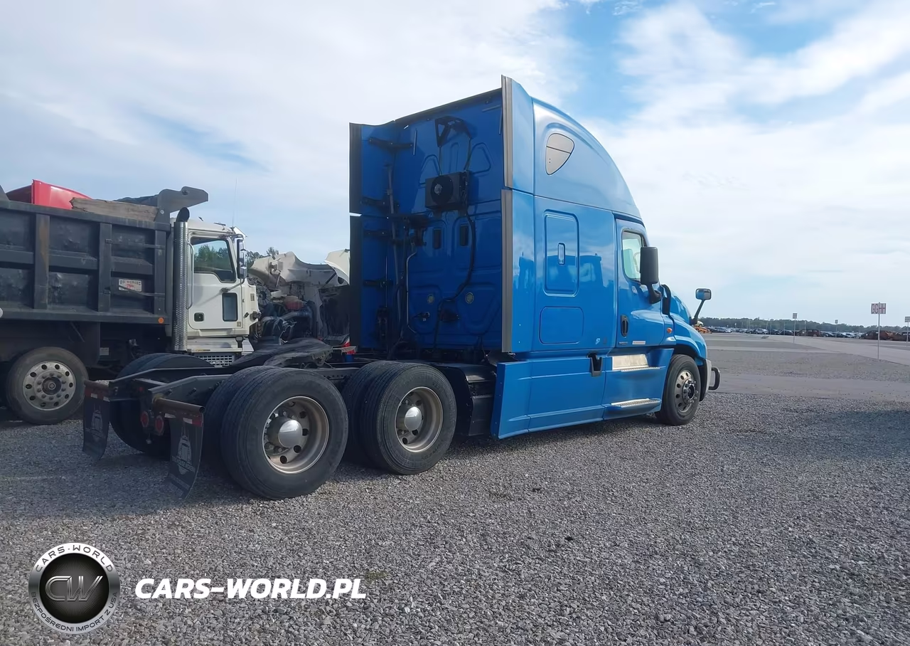 2017 Freightliner Cascadia 125 VIN:3AKJGLDR3HSHU0954 - 4