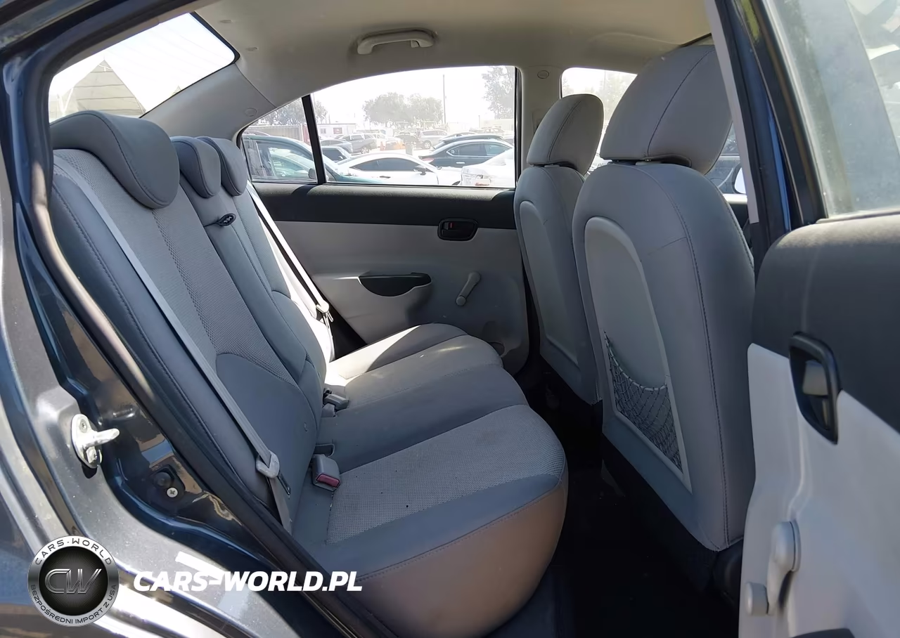 2011 Hyundai Accent Gls VIN:KMHCN4AC1BU538423 - 8