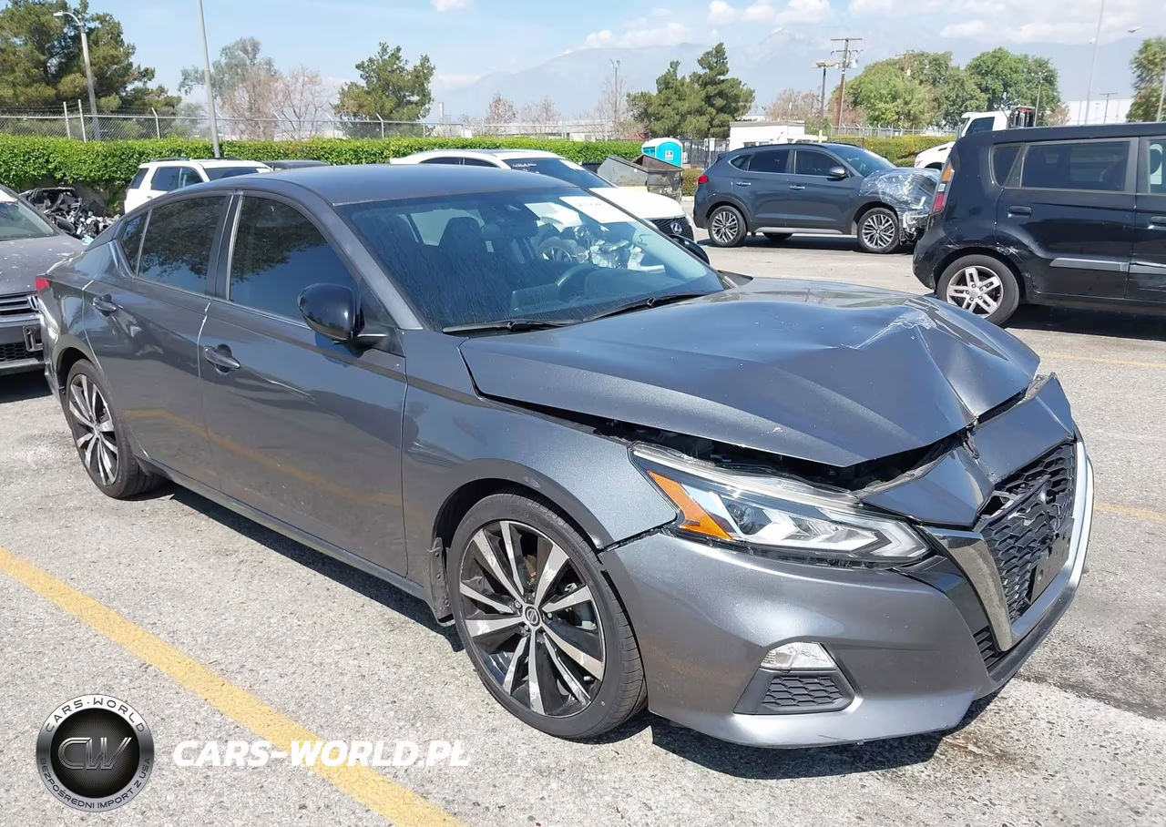 2020 Nissan Altima Sr Fwd