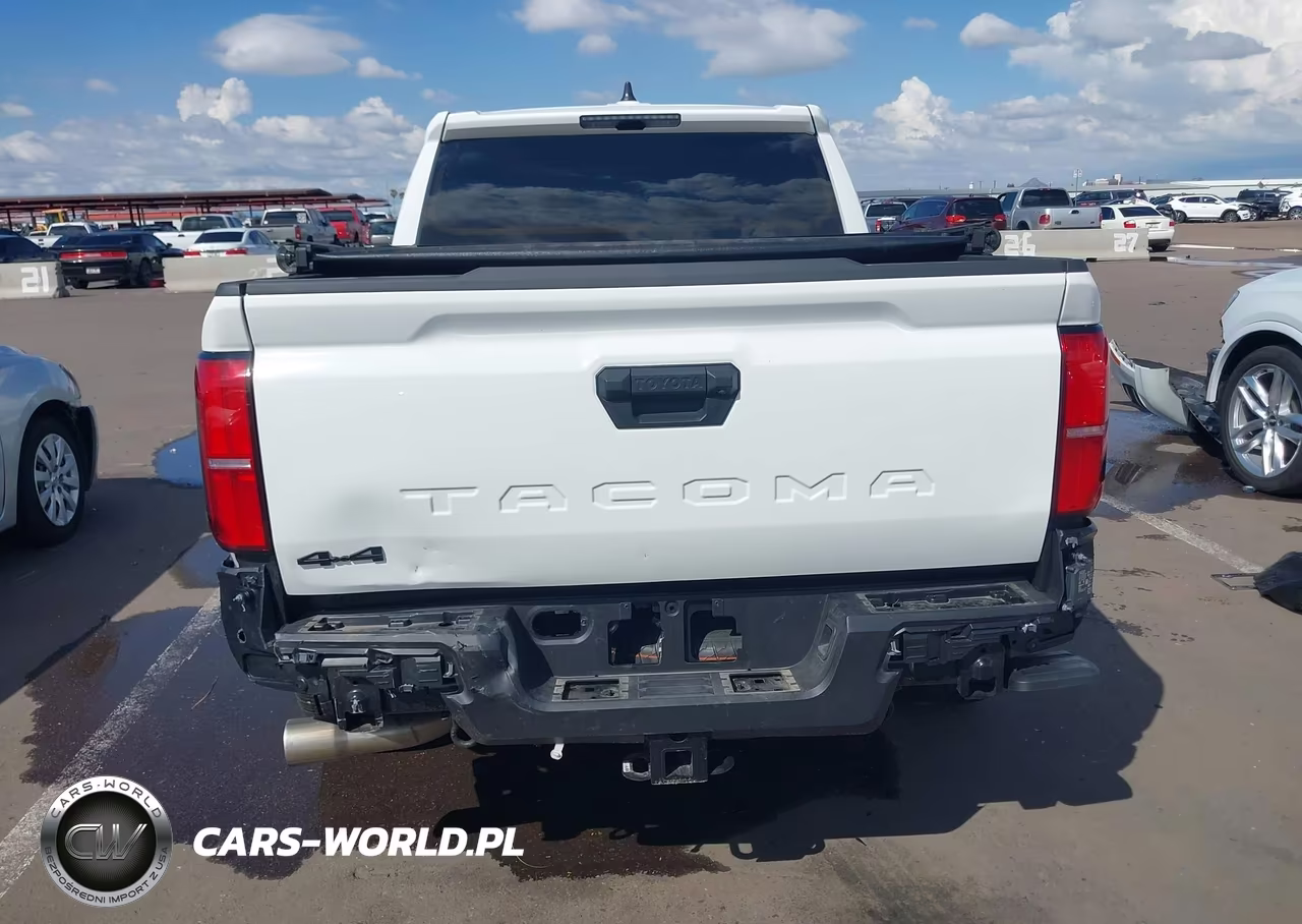 2025 Toyota Tacoma 4Wd Trd Sport VIN:3TMLB5JN0SM145554 - 17