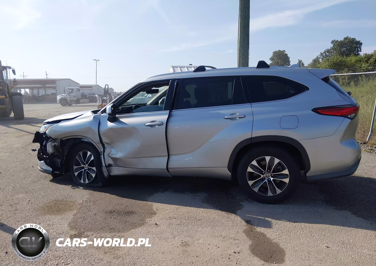 2020 Toyota Highlander Xle VIN:5TDHZRAH4LS507129 - 13
