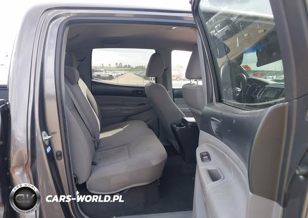 2015 Toyota Tacoma Base V6 VIN:5TFMU4FN3FX035616 - 8