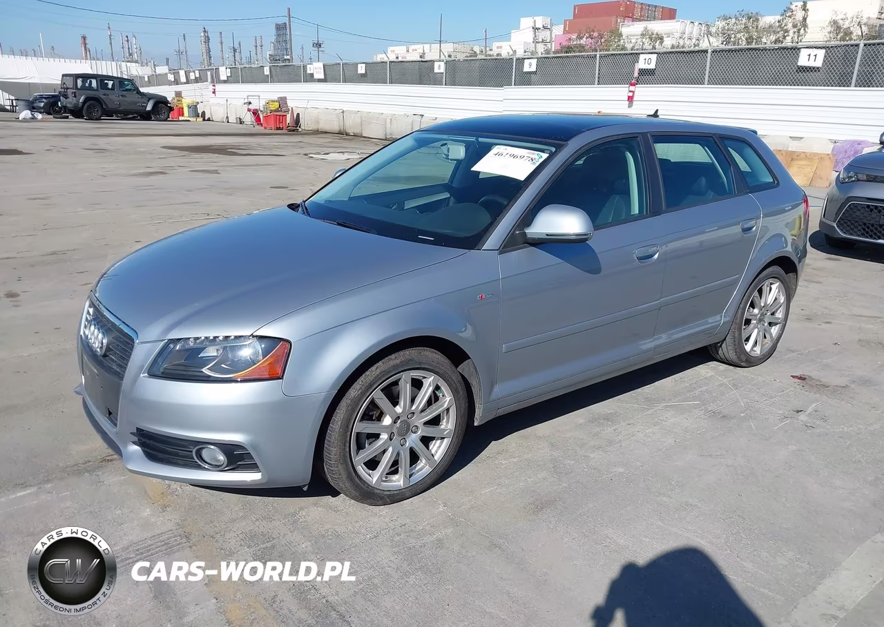 2010 Audi A3 2.0T Premium VIN:WAUMFAFM9AA022717 - 2